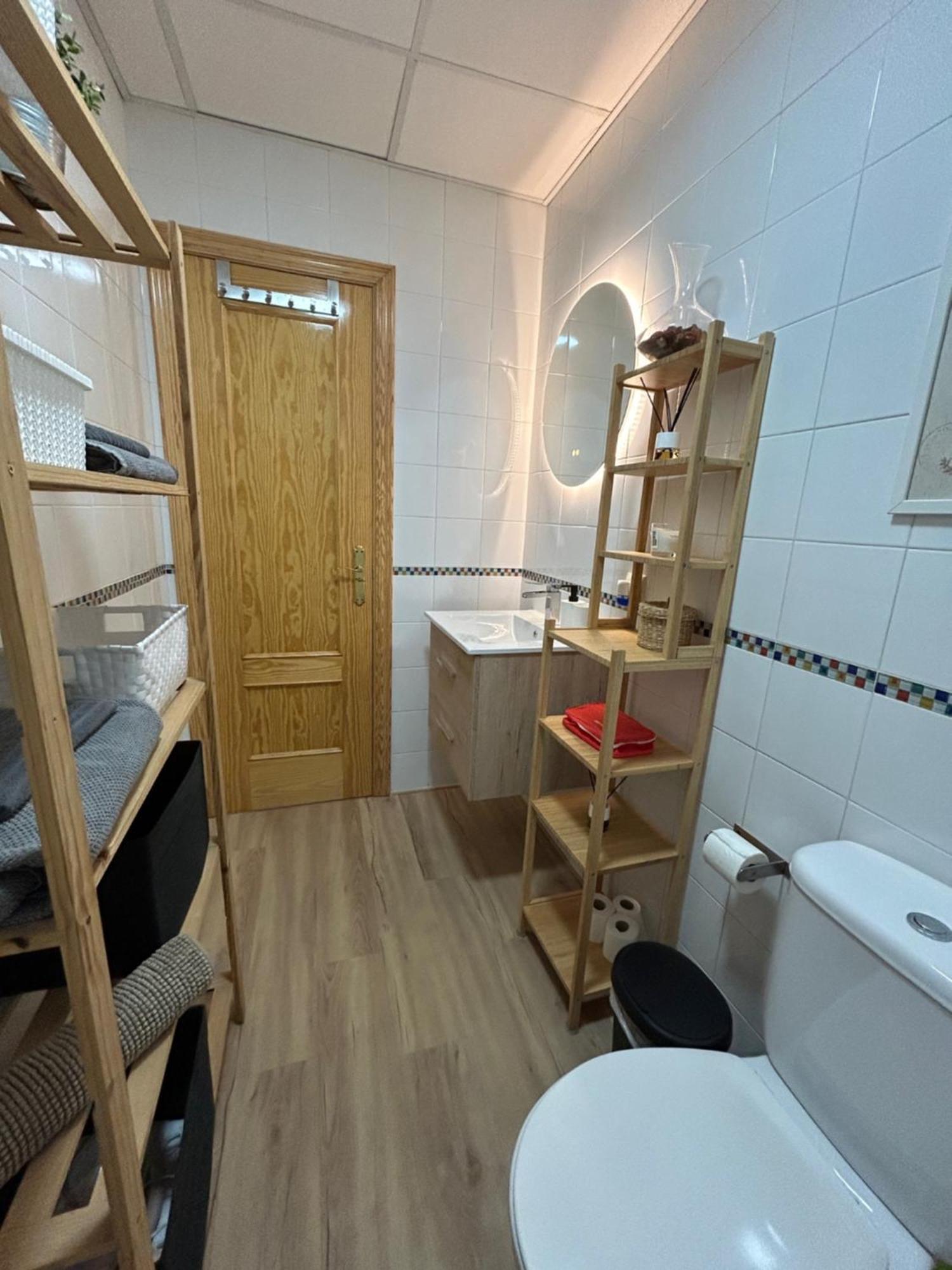 Apartamento Pintor Palomino กอร์โดบา ภายนอก รูปภาพ